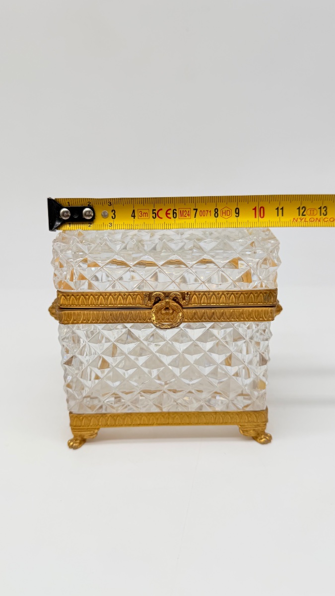 Antique Baccarat Crystal Box With A Bow-shaped Clasp-photo-6