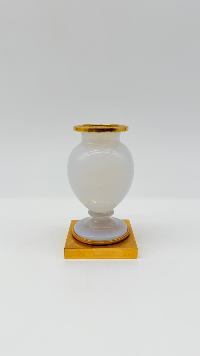Bulle De Savon Opaline Glass Vase Resting On A Gilded Bronze Pedestal, Charles X-photo-5