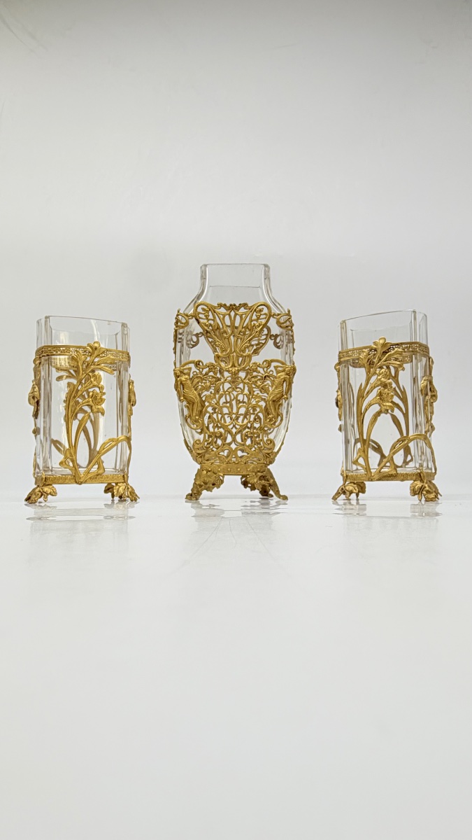 Wonder Set Of Vases Baccarat Art Nouveau Finely Decorated With Adore Bronze Relief Nymphs -photo-5