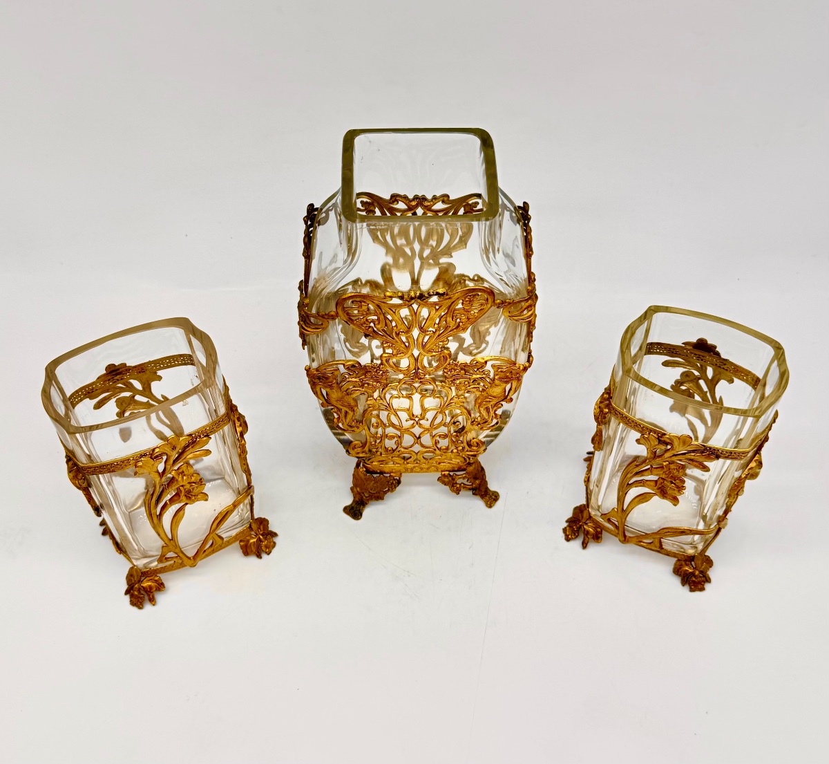 Wonder Set Of Vases Baccarat Art Nouveau Finely Decorated With Adore Bronze Relief Nymphs -photo-6