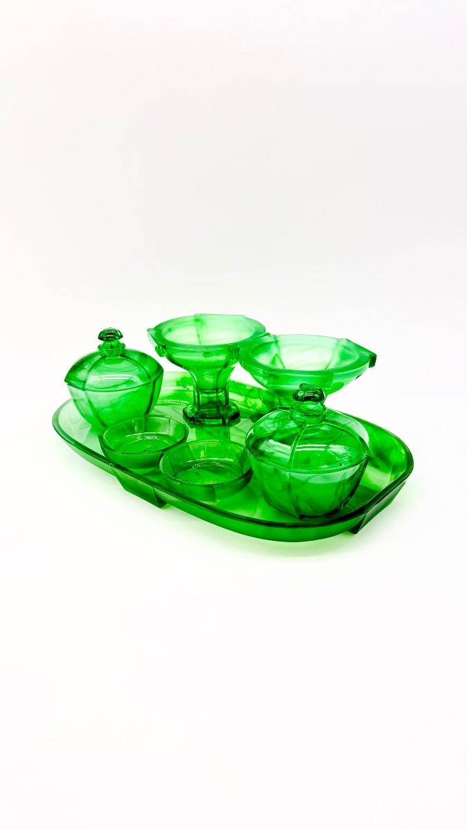 Service de verre en  malachite verte. Epoque Art Deco -photo-2