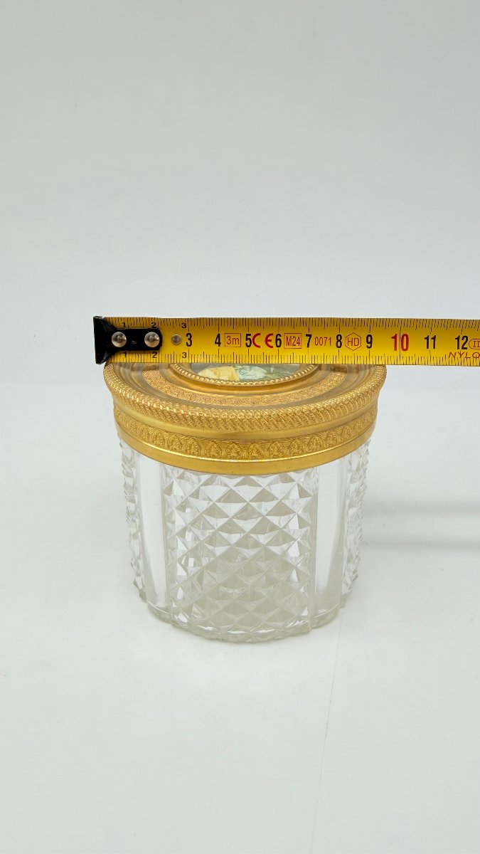 A Diamond-point-cut Crystal Powder Jar Topped With A Gilded Bronze Lid, Featuring A Miniature-photo-7