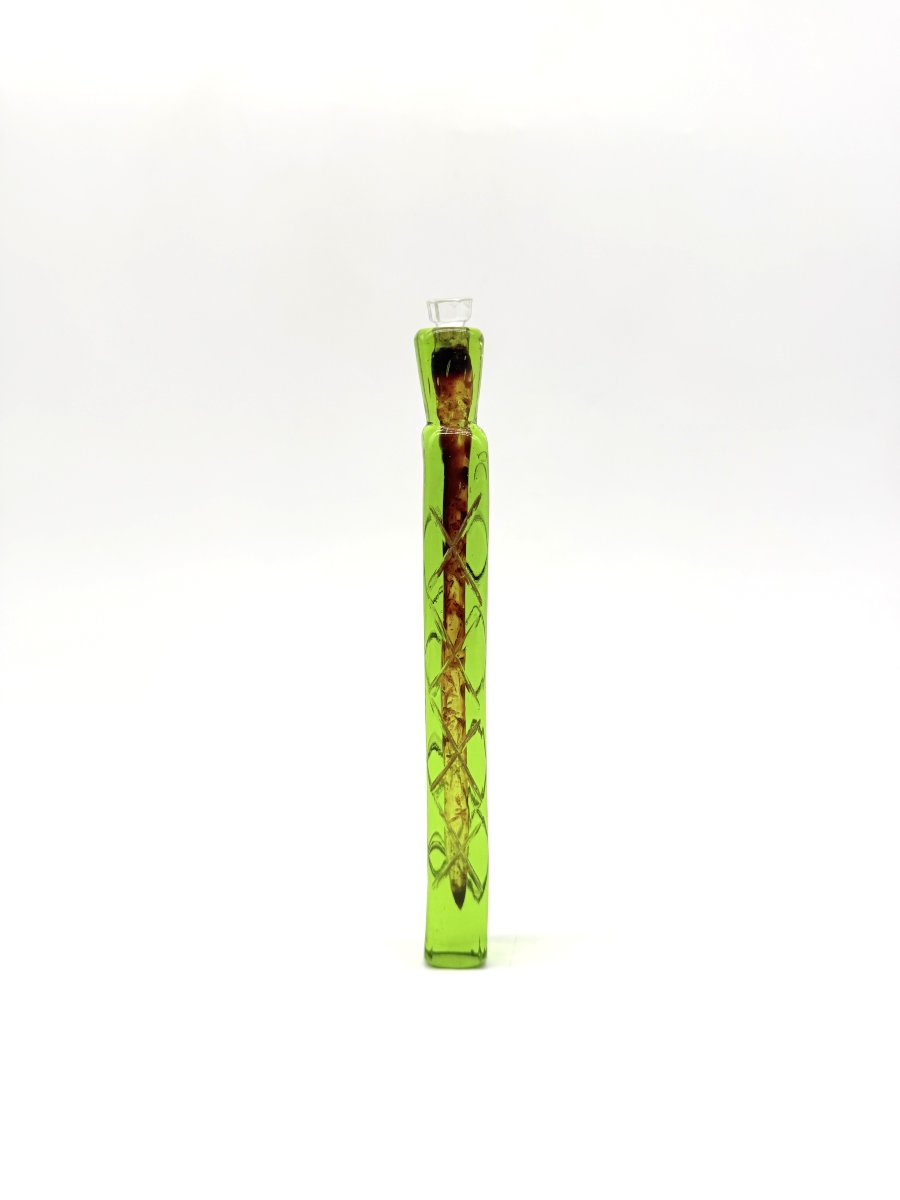 Flacon à sel ou à parfum en cristal  vert emeraude  gravé, Bohême, XIXe siècle