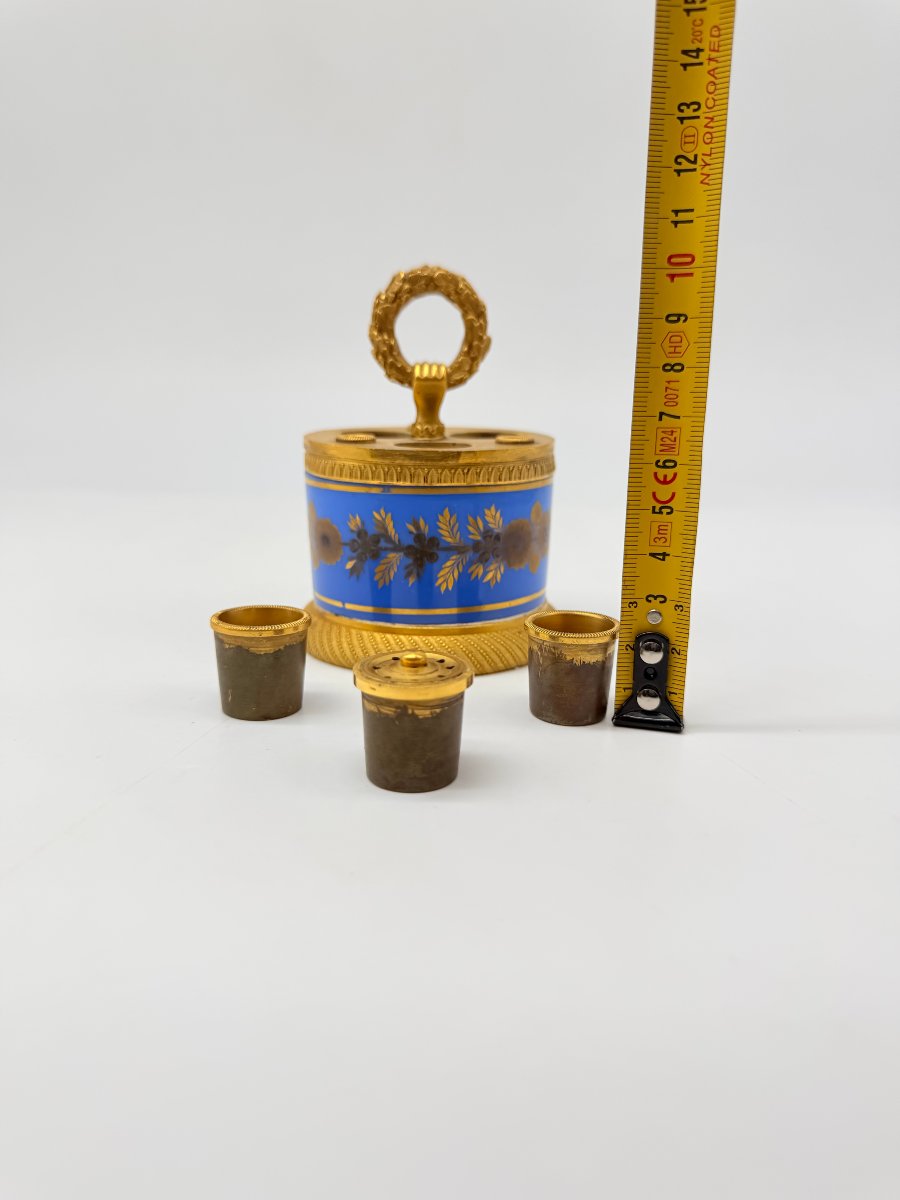 Encrier de bureau en opaline bleu cobalt et bronze doré, époque Charles X, vers 1830-photo-8