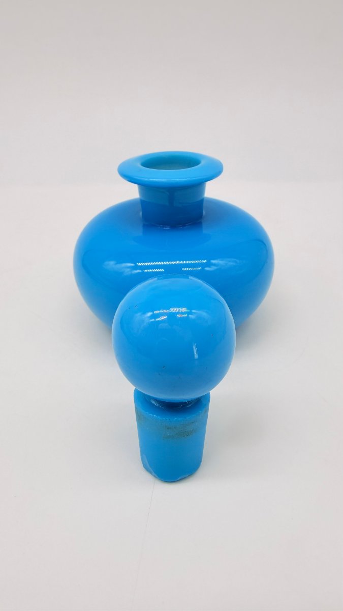 Flacon à parfum globulaire  en opaline bleu turquoise, France, époque Napoléon III-photo-4