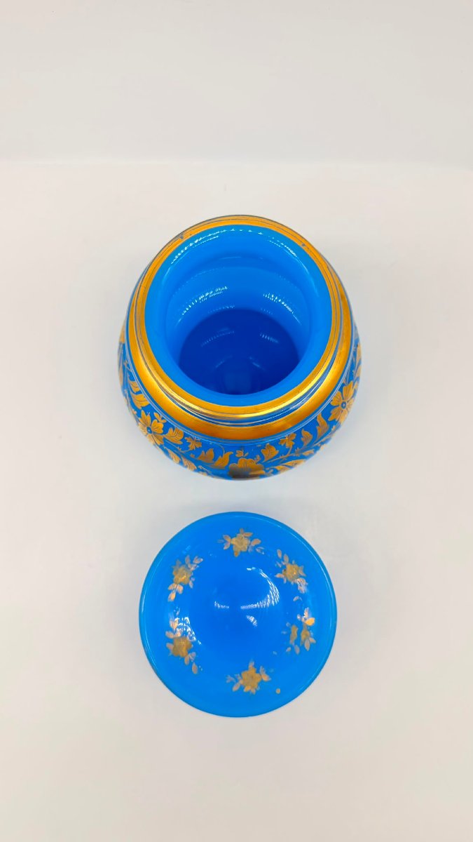Rare Turquoise Blue Opaline Sponge Pot With Gold Enamel Decoration, Circa 1850-photo-1