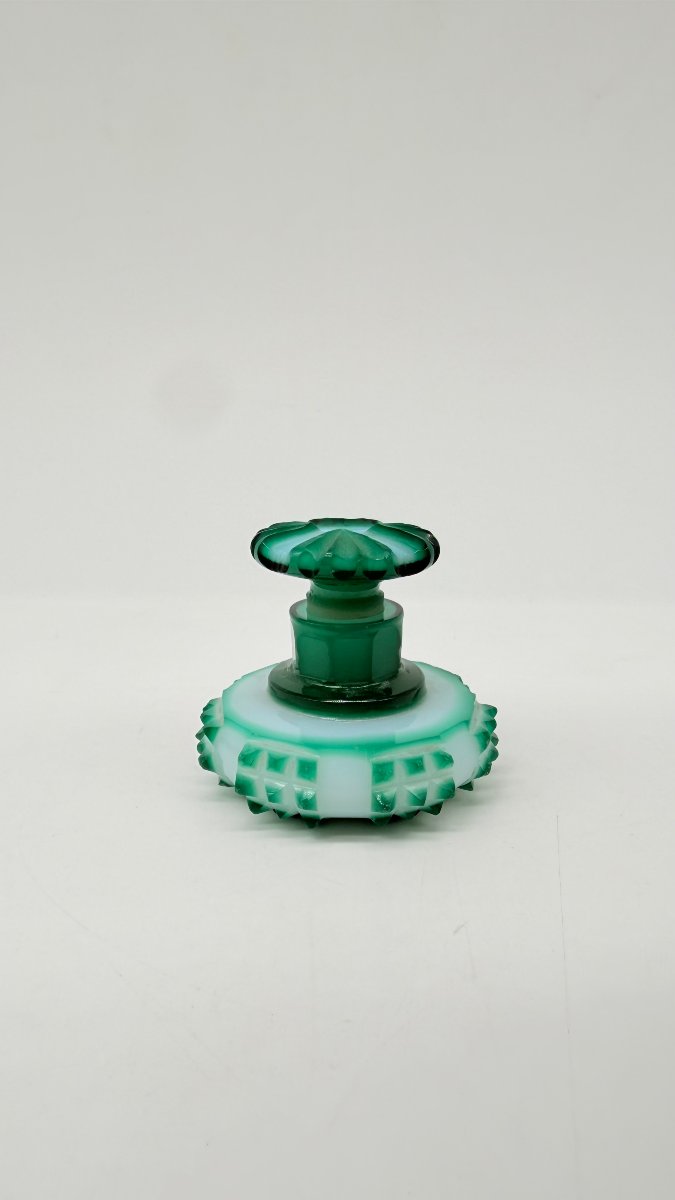 A Bohemian White Opaline And Emerald-green Overlay Cut-glass Scent Bottle, Biedermeier Period