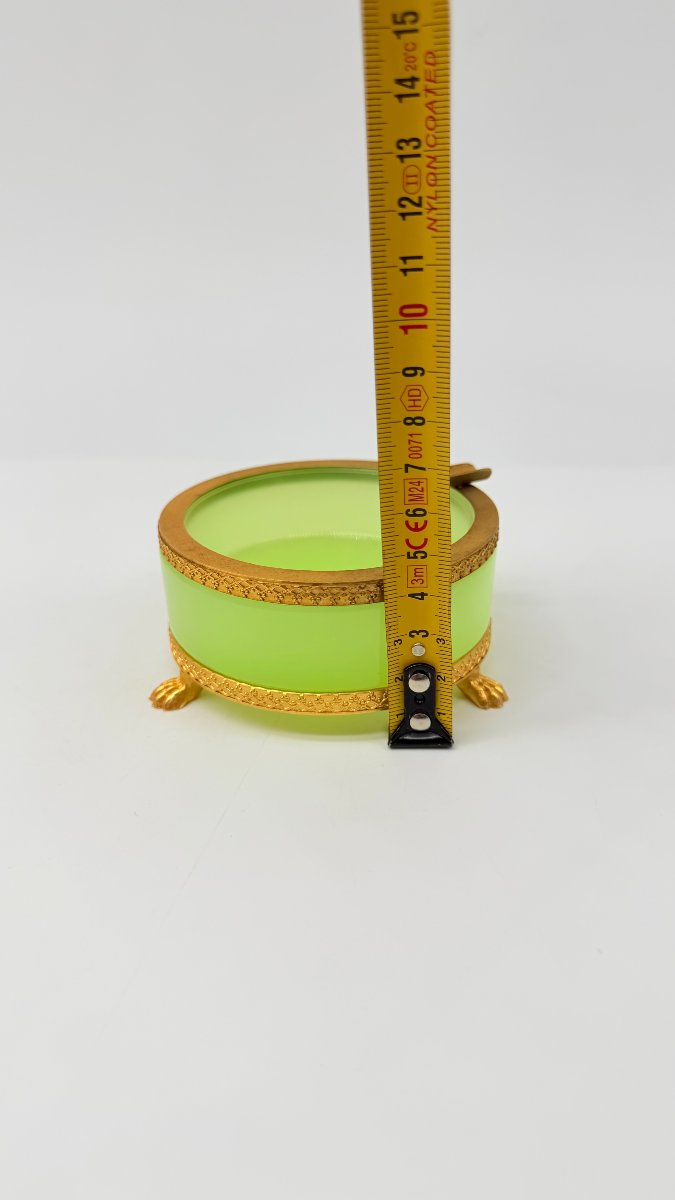 A Chrysoprase-green Opaline Glass Ashtray With Gilt-bronze Mounts, Charles X Period-photo-8