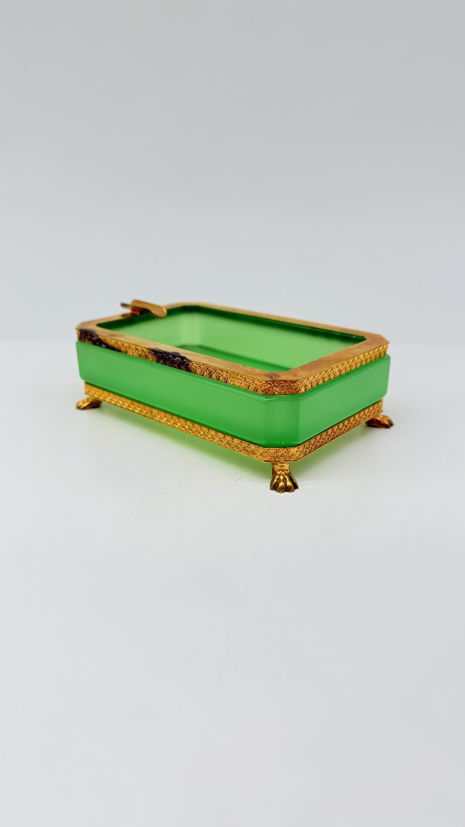 Cendrier de table en opaline vert chrysoprase et bronze doré, Charles X / Louis-Philippe #2