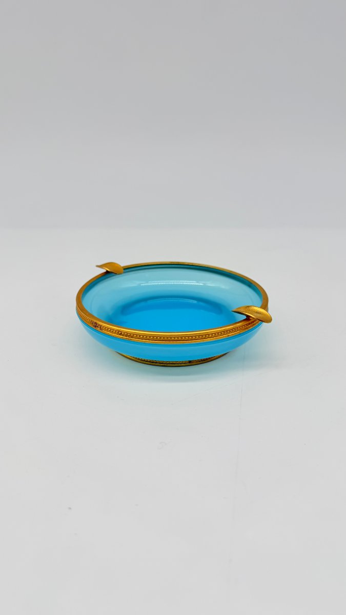 Cendrier en opaline bleue et bronze doré, époque Napoléon III