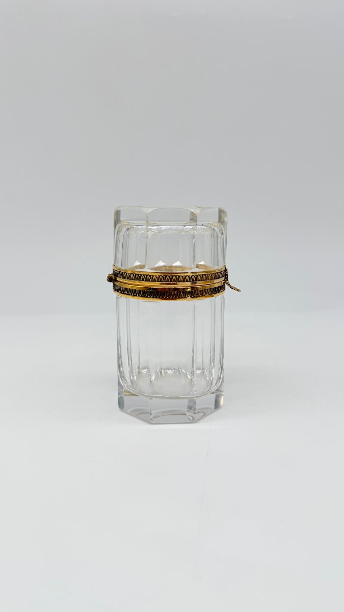 Baccarat Octagonal Cut Crystal Covered Scent Bottle-photo-2