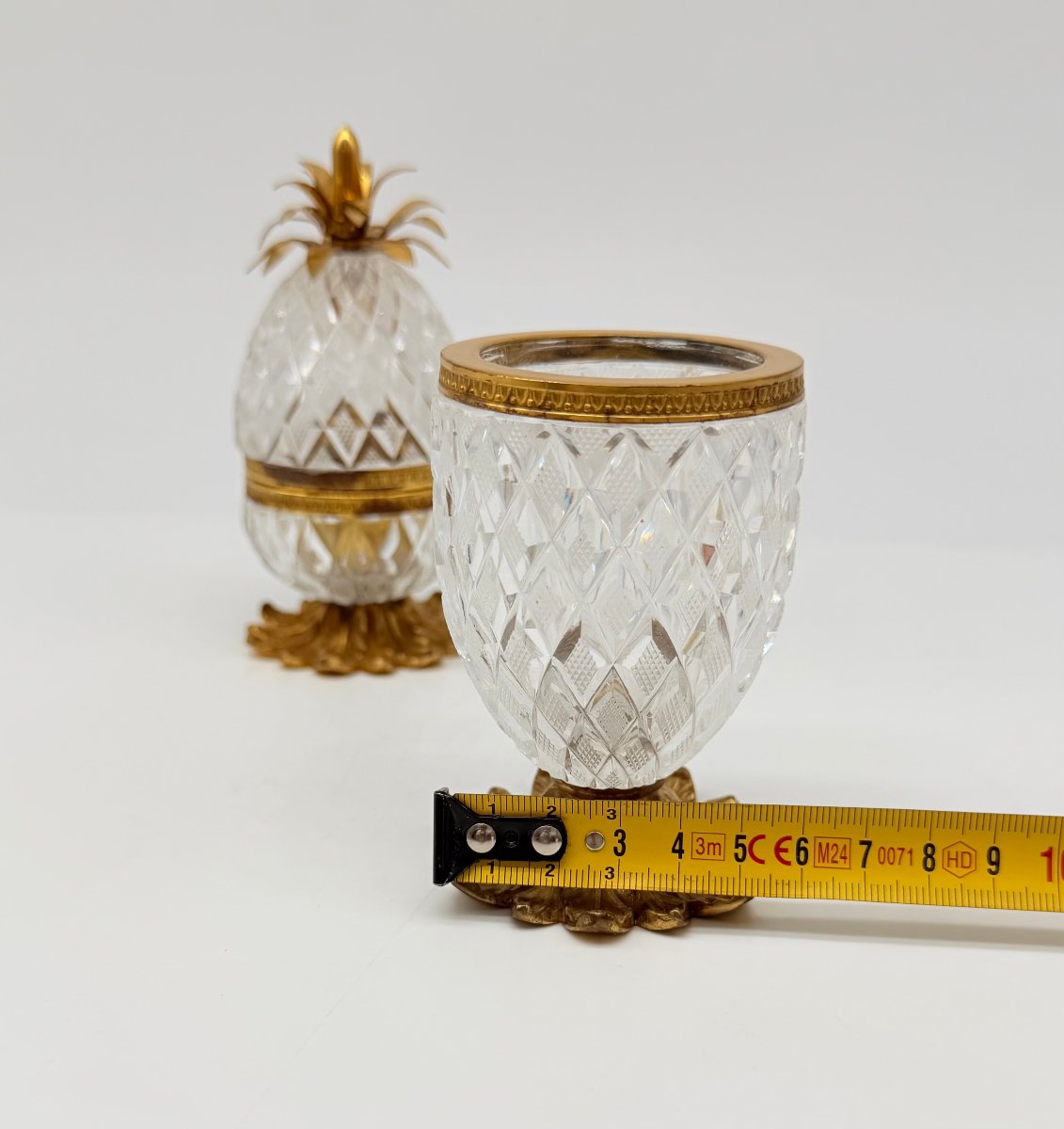  Paire de boîtes couvertes formant ananas en cristal taillé et bronze doré, époque Charles X-photo-6