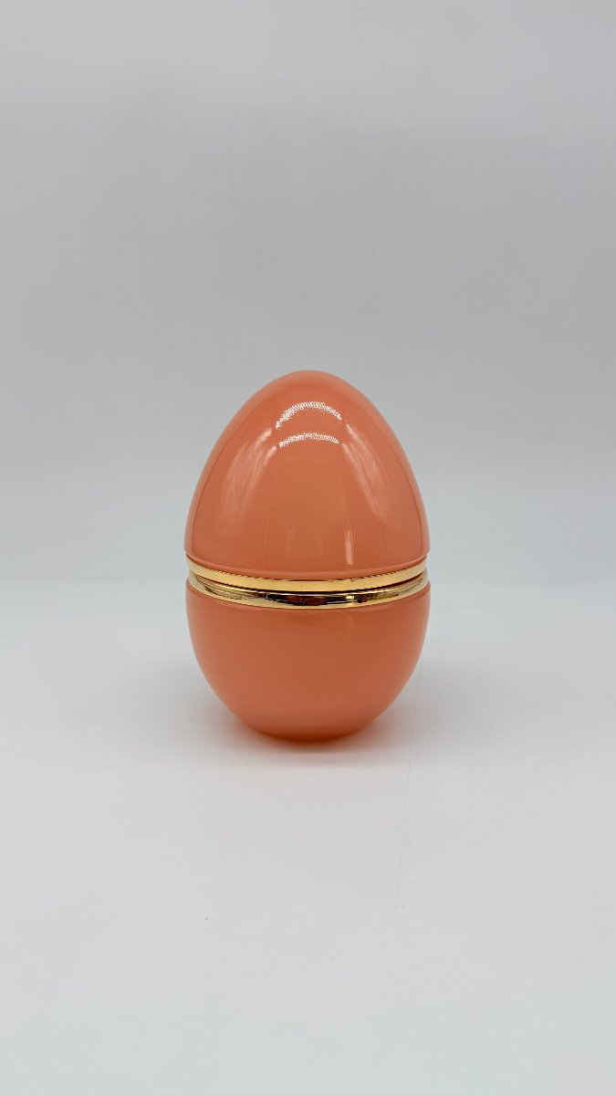  Boîte couverte ovoïde en opaline corail et bronze doré, époque Napoléon III