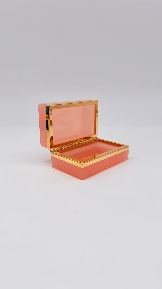 Coral Opaline Covered Box With Gilt Bronze Mount, Napoleon III -photo-1