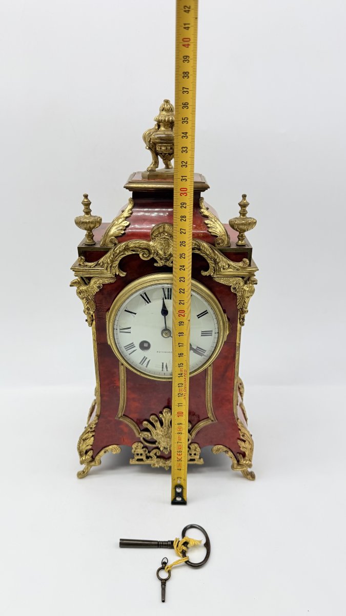 Hamilton & Inches / Vincenti & Cie A Louis XIV-style Table Clock In Red Tortoiseshell (or Boull-photo-7