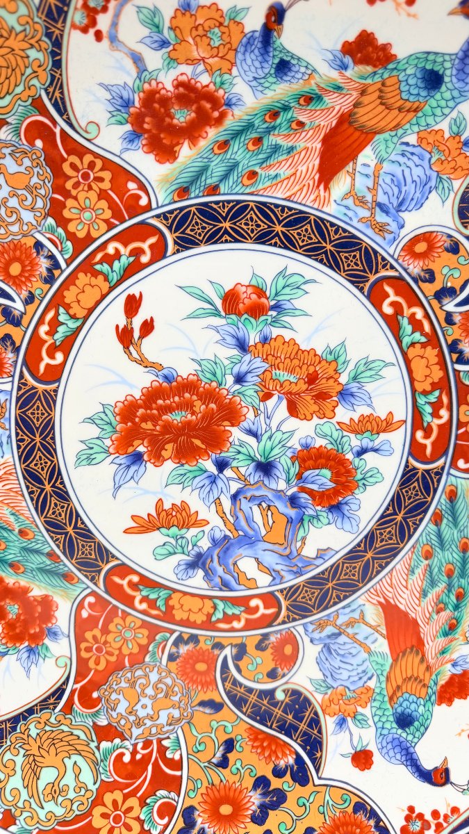 Large Imari Porcelain Charger With Peacocks And Peonies, Japan, Meiji Period -photo-2
