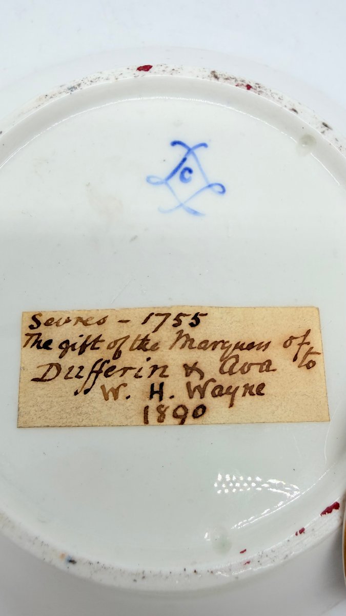  Manufacture royale de Sèvres, tasse litron et sa soucoupe, porcelaine tendre, vers 1755 -photo-6