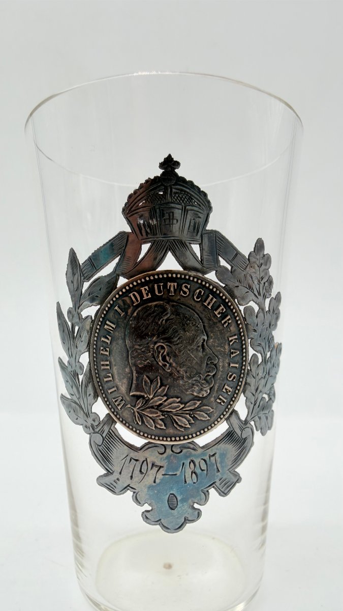  Gobelet commémoratif en verre à l'effigie de Guillaume Ier, Allemagne, 1897 -photo-3