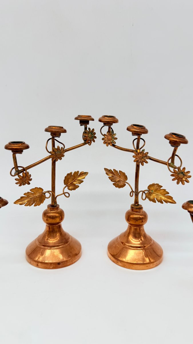 Ensemble de quatre candélabres de table en métal doré, époque Art Nouveau, vers 1900 -photo-2