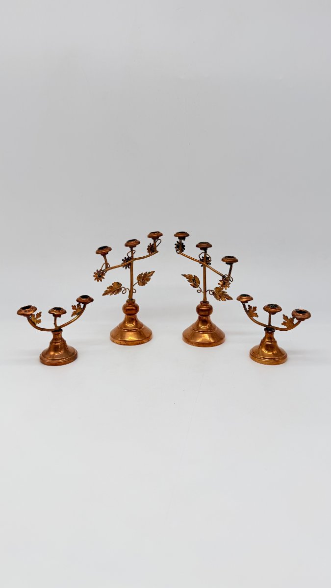 Ensemble de quatre candélabres de table en métal doré, époque Art Nouveau, vers 1900 -photo-4