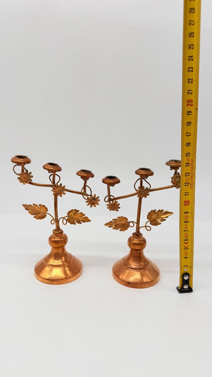 Ensemble de quatre candélabres de table en métal doré, époque Art Nouveau, vers 1900 -photo-7