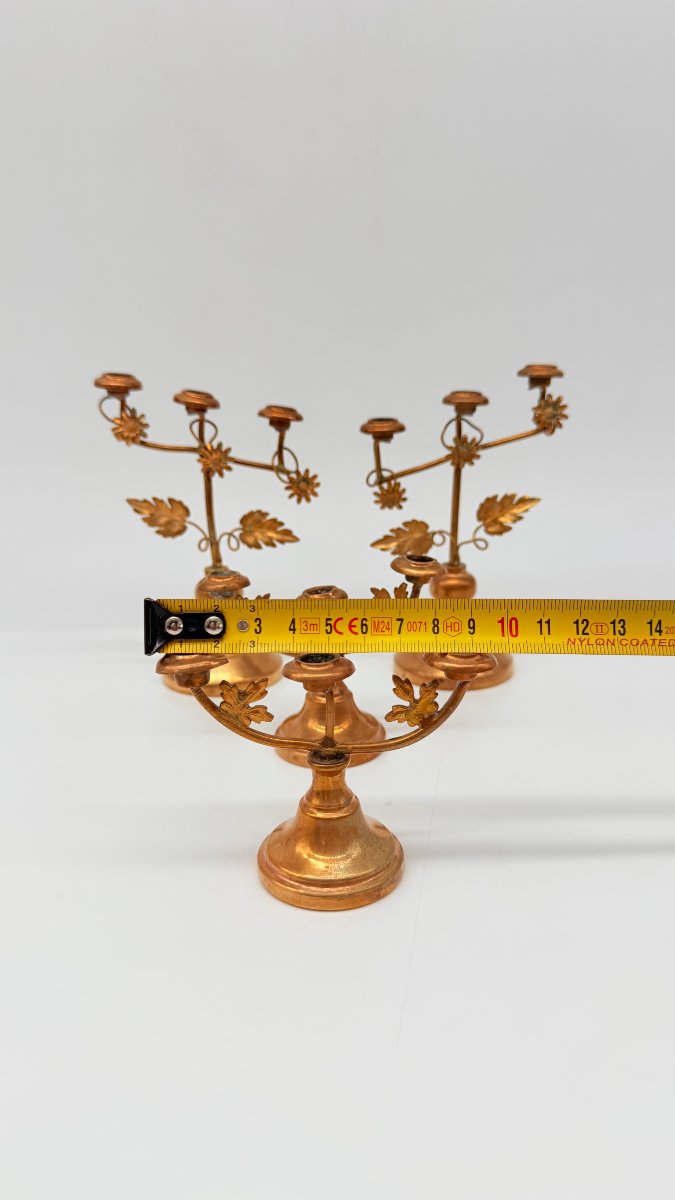 Ensemble de quatre candélabres de table en métal doré, époque Art Nouveau, vers 1900 -photo-8