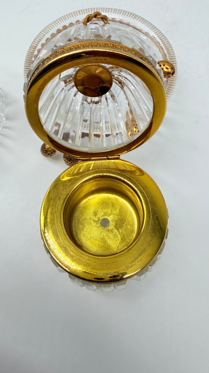 A French Gilt-bronze Mounted Moulded Crystal Toilette Garniture,  Baccarat, Late 19 Th-photo-1