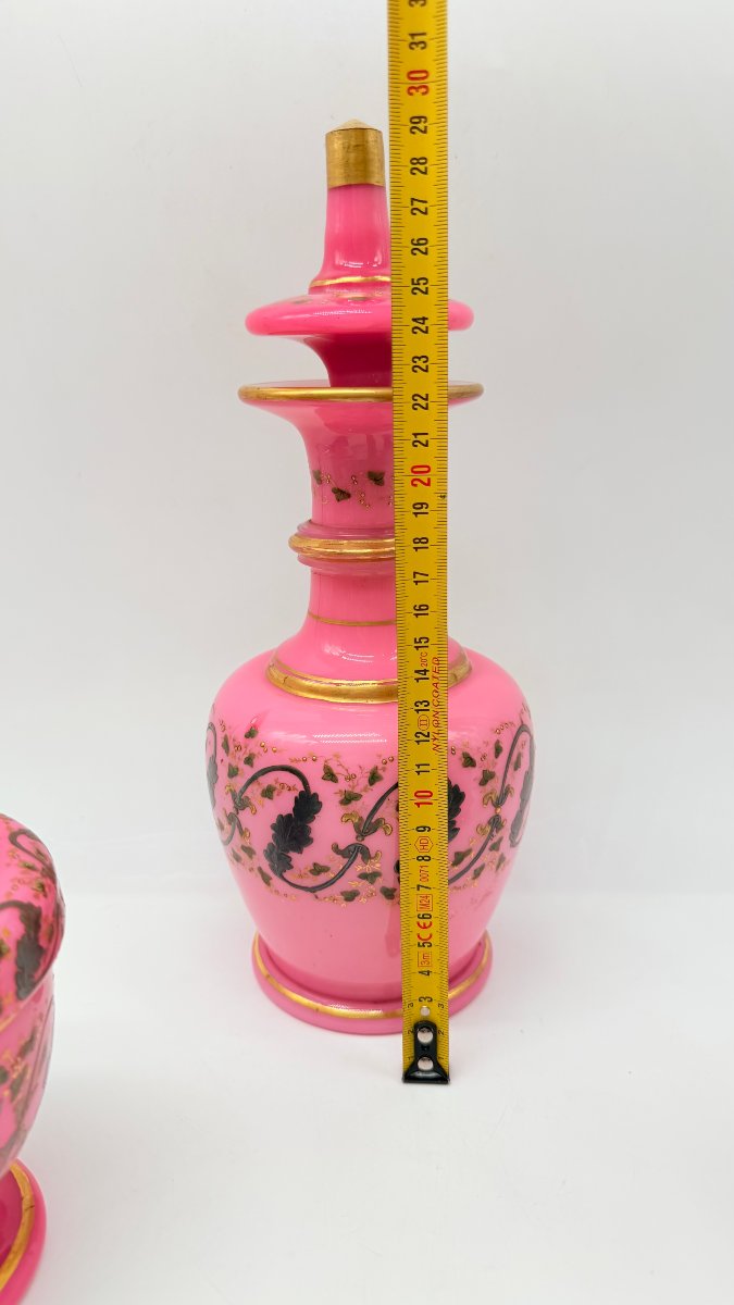 A French Pink And White Opaline Glass Toilette Garniture, Napoléon III Period-photo-8
