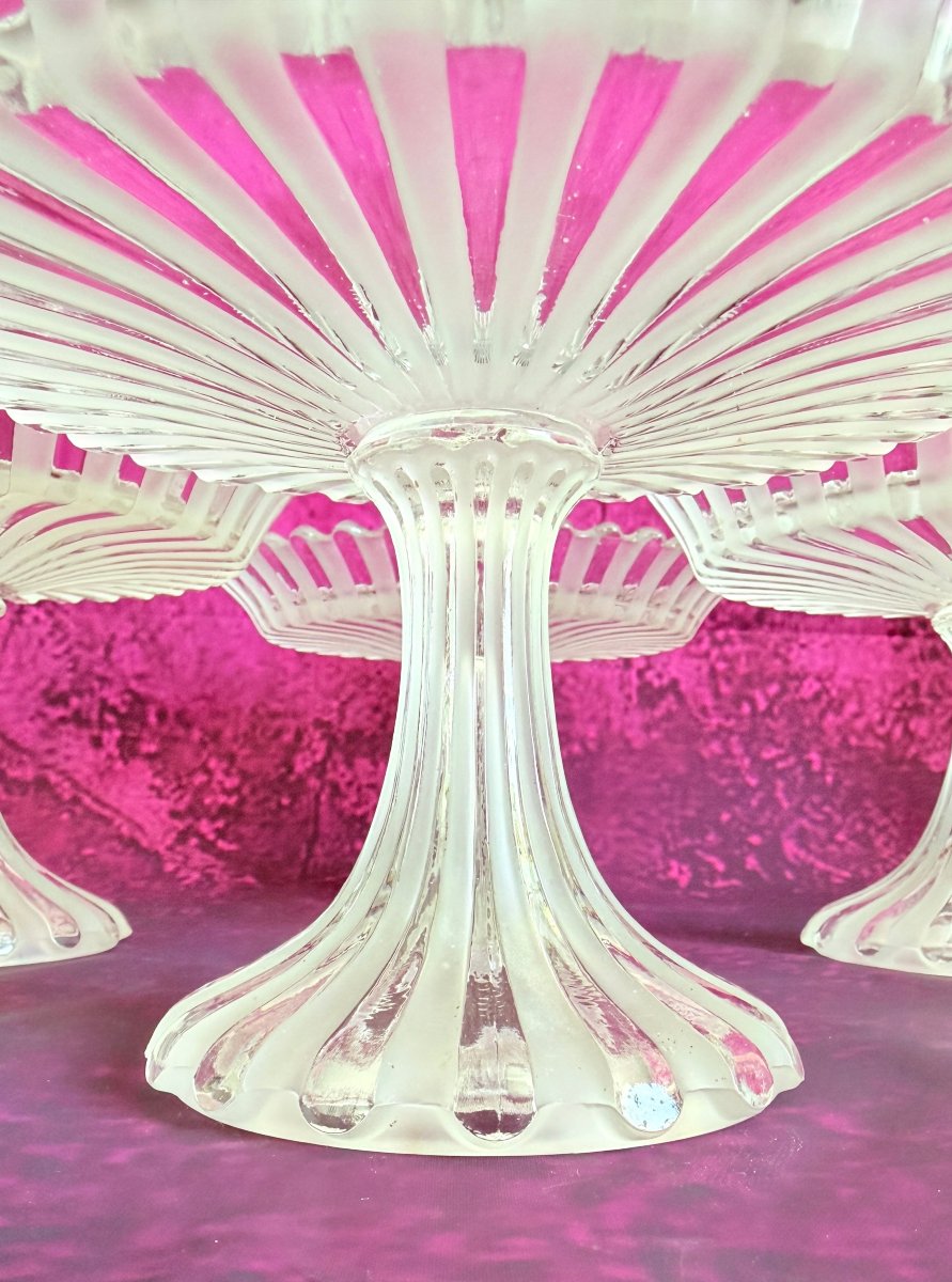 Baccarat Frosted And Molded Crystal Pedestal Bowl Set. Signed-photo-3