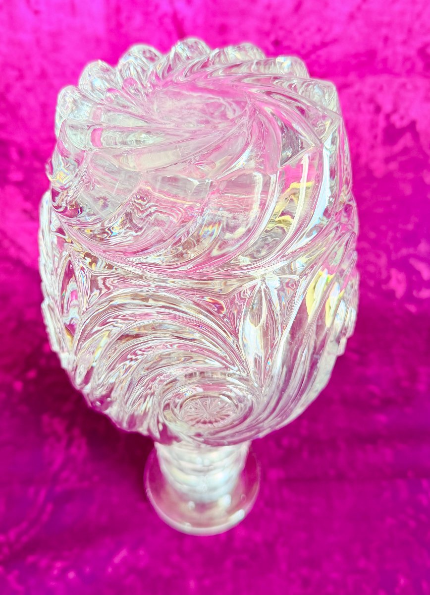 Baccarat Moulded Crystal Decanter With Swirl Decoration-photo-4