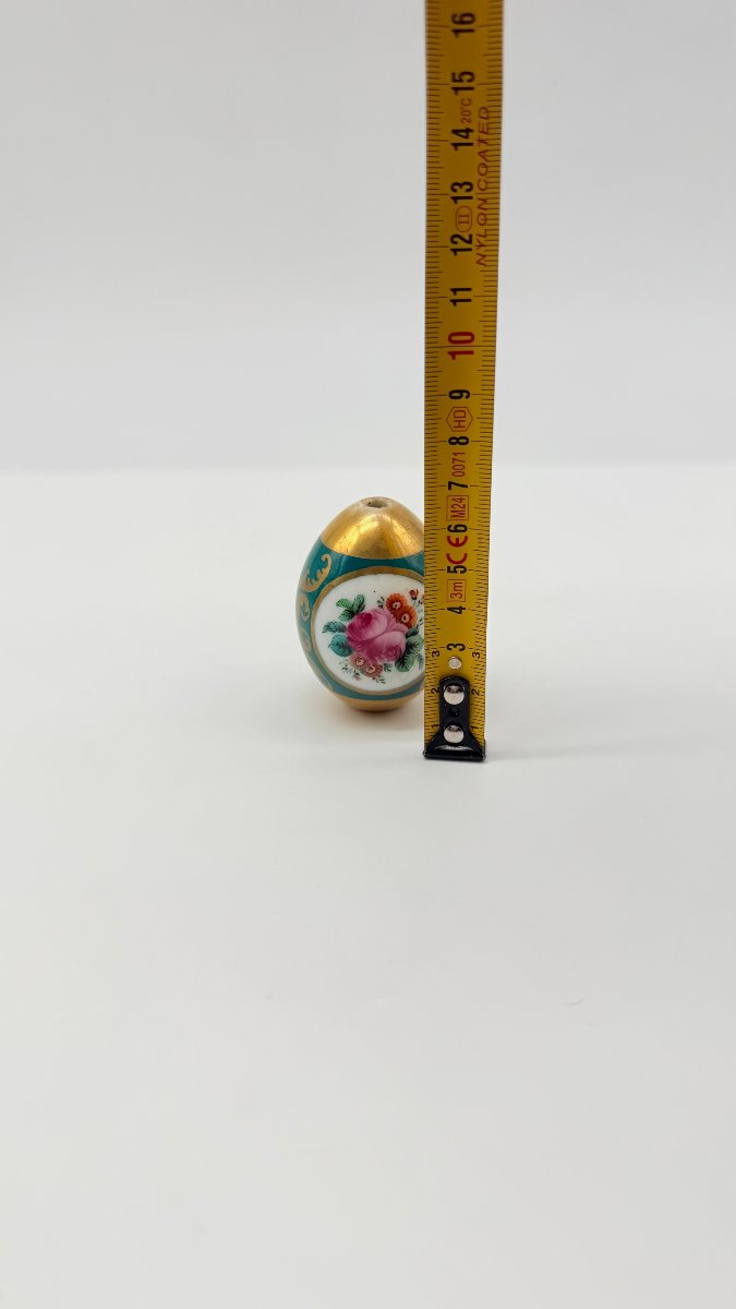 Œuf de Pâques russe en porcelaine à bouquet floral, Manufacture Impériale Russe -photo-4