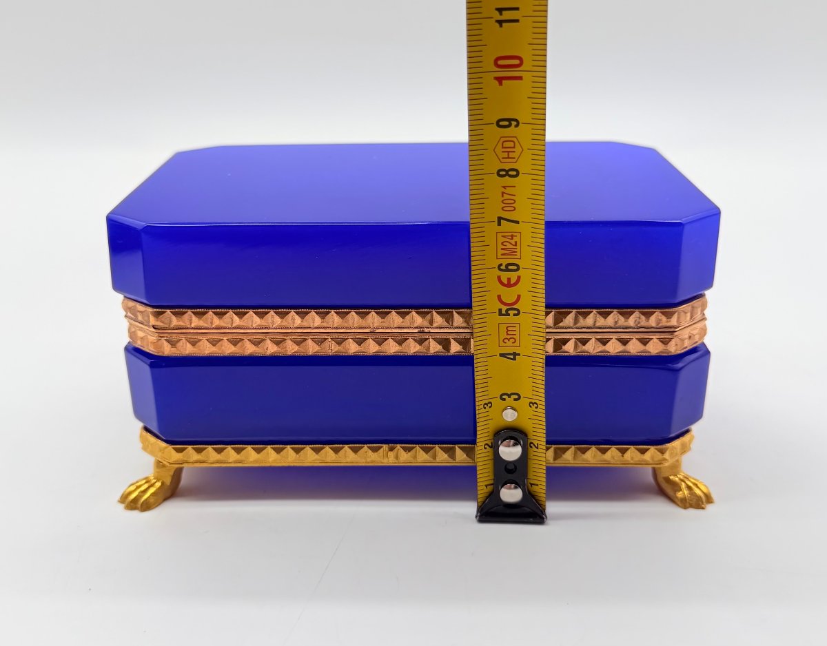 Coffret en opaline bleu cobalt et monture en bronze doré, Époque Charles X-photo-7