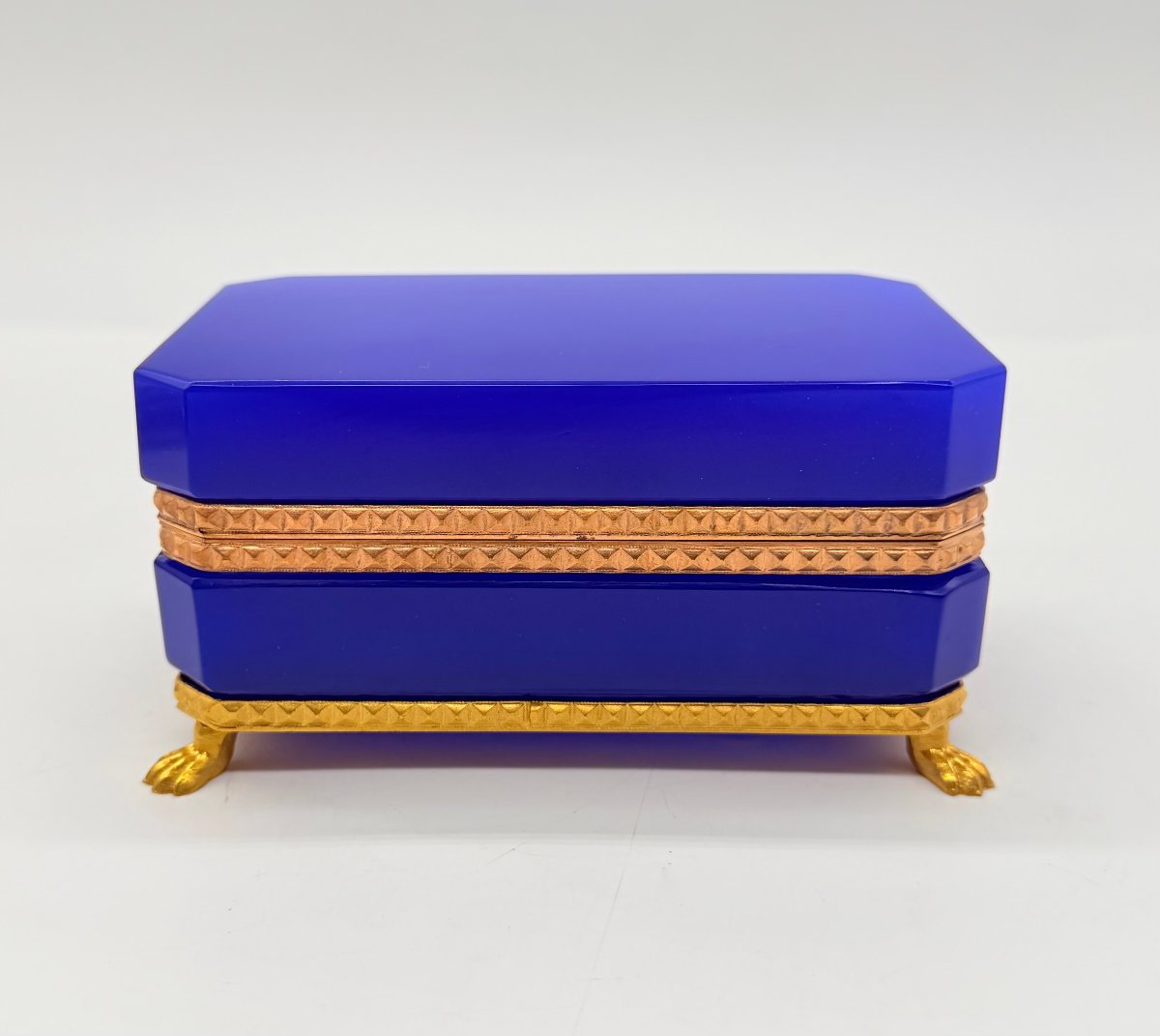 Coffret en opaline bleu cobalt et monture en bronze doré, Époque Charles X-photo-8