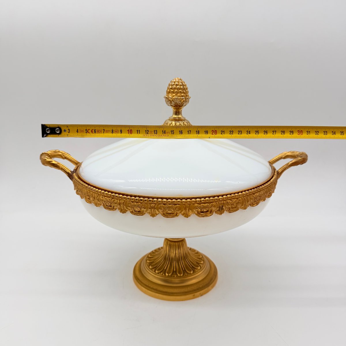 French 19th-century Mounted Opaline Glass Covered Bowl-photo-8
