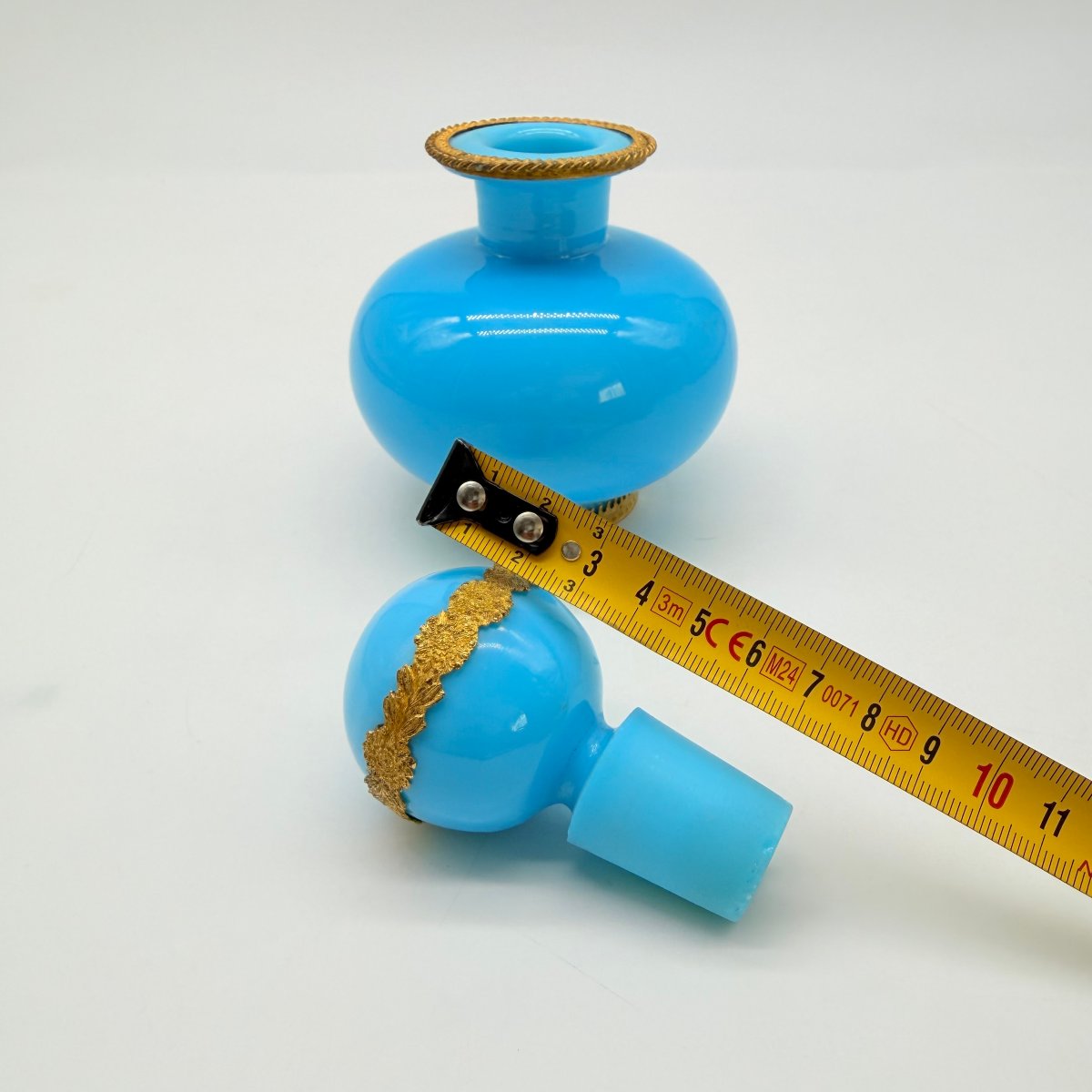 FLACON À PARFUM EN OPALINE BLEU TURQUOISE ET BRONZE DORÉ, ÉPOQUE CHARLES X / RESTAURATION-photo-8