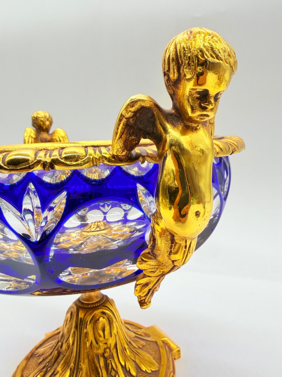 French 19th-century Mounted Cobalt Blue Overlay Crystal Centerpiece Bowl-photo-2