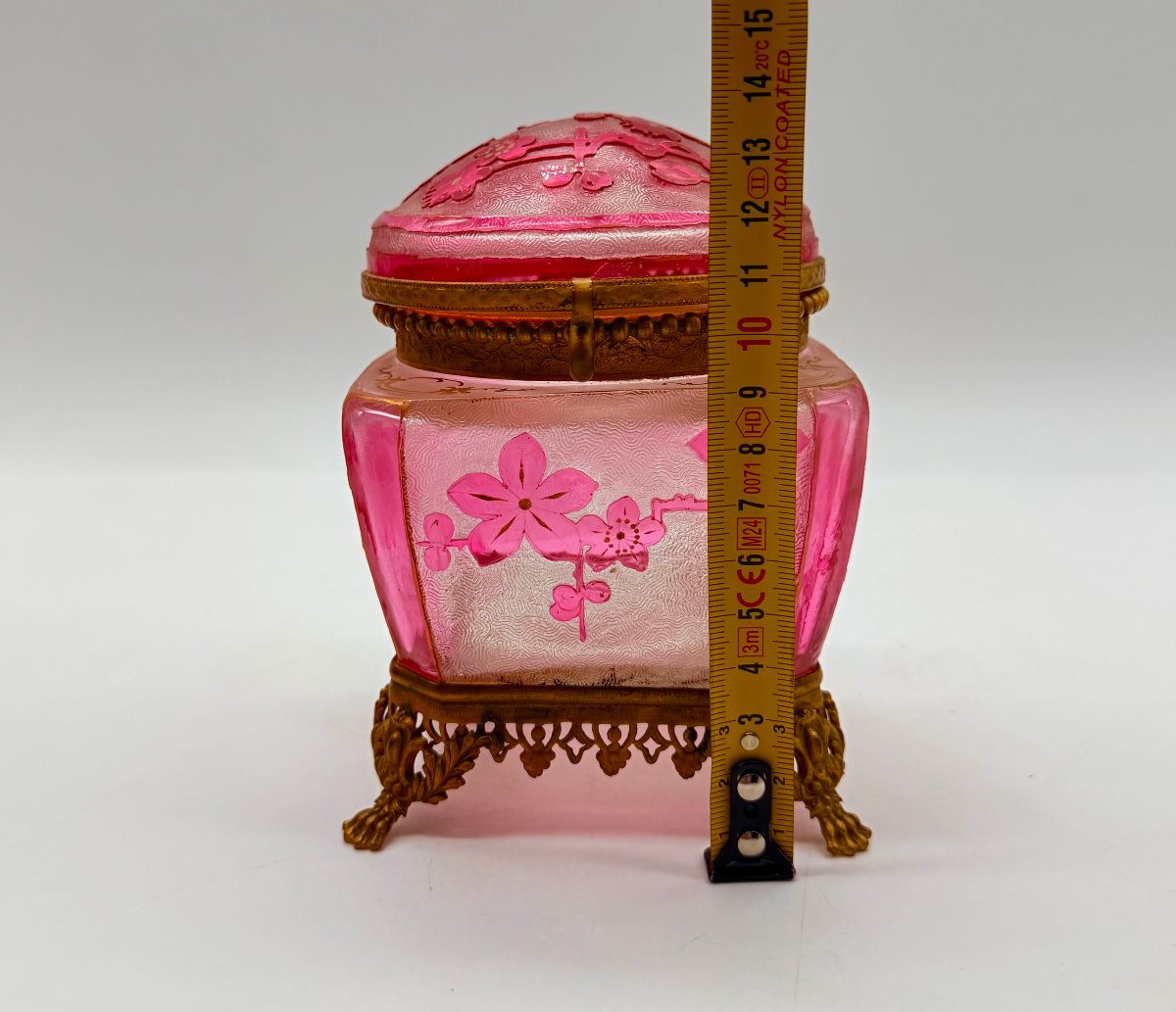COFFRET QUADRANGULAIRE EN CRISTAL CRANBERRY GRAVÉ À DÉCOR JAPONISANT ART NOUVEAU-photo-7