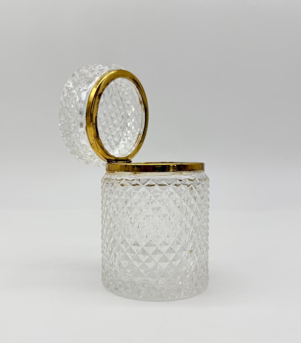 BOÎTE OU FLACON À TAMPON EN CRISTAL TAILLÉ ET MONTURE EN BRONZE DORÉ,  BACCARAT-photo-2