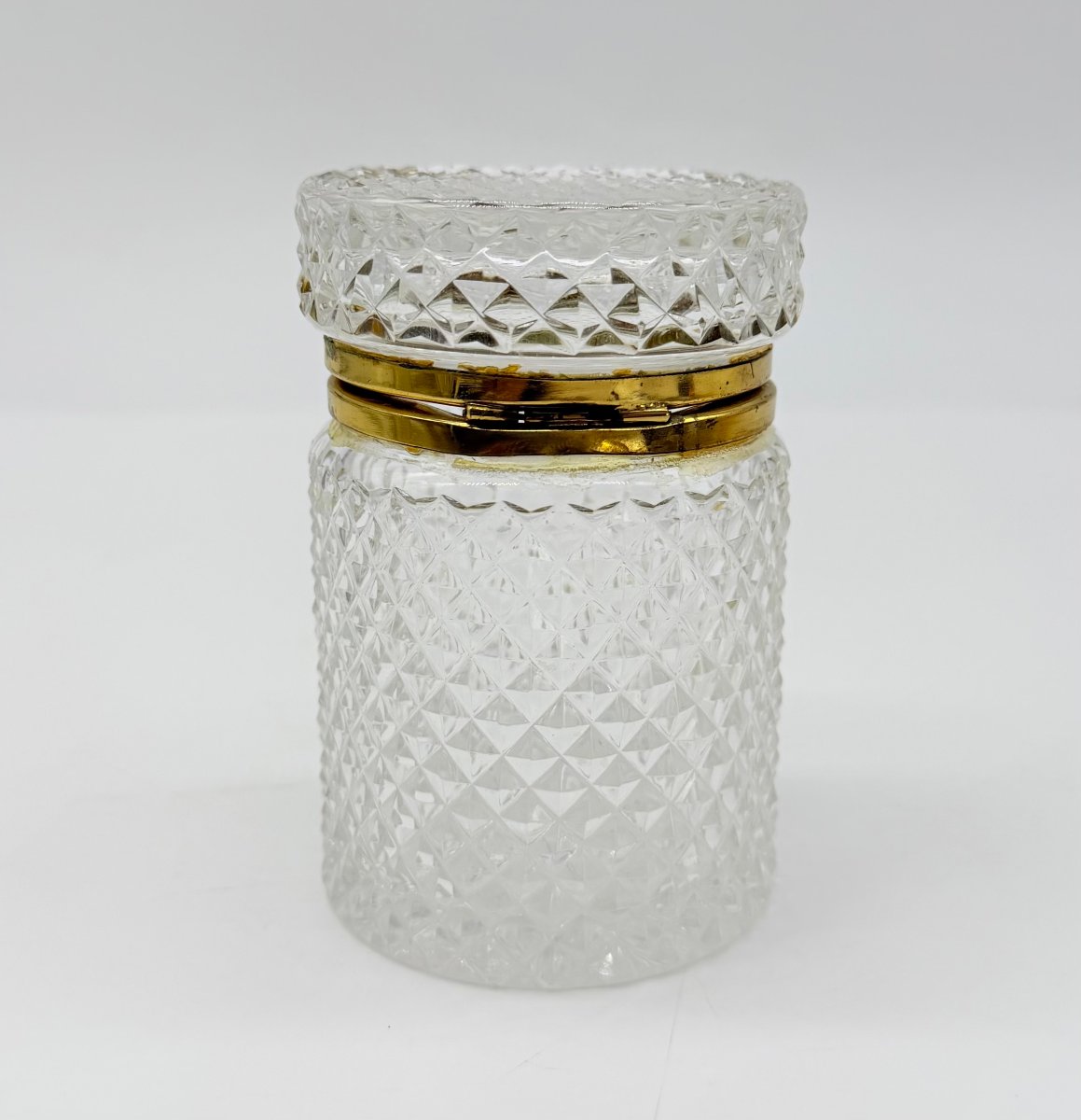 BOÎTE OU FLACON À TAMPON EN CRISTAL TAILLÉ ET MONTURE EN BRONZE DORÉ,  BACCARAT-photo-4