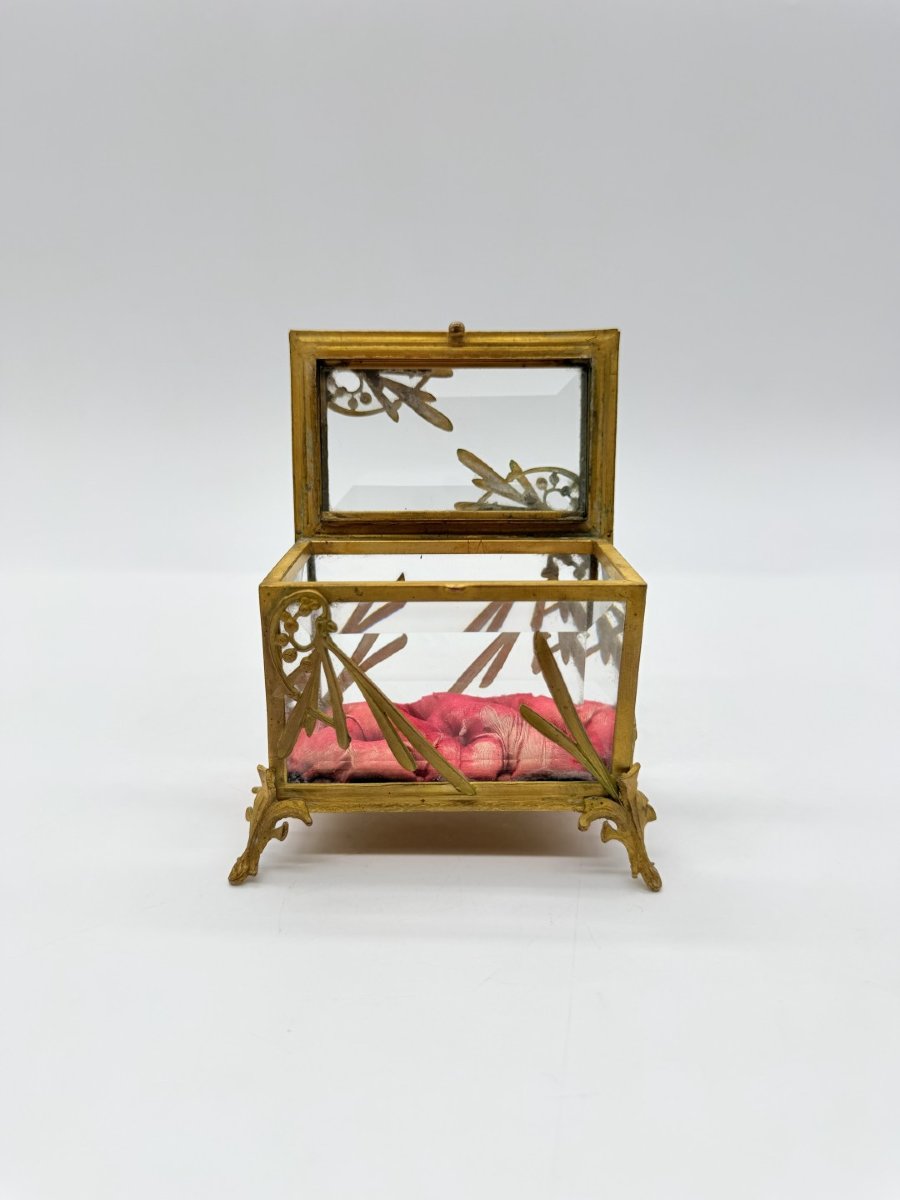 COFFRET À BIJOUX RECTANGULAIRE ART NOUVEAU EN LAITON DORÉ ET VERRE BISEAUTÉ, VERS 1900-photo-4