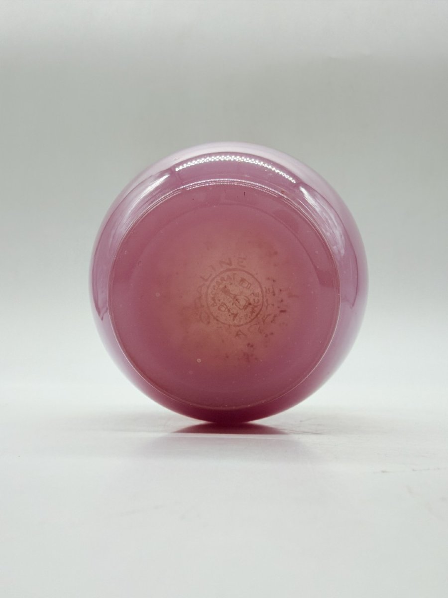 Small 19th-century Mauve Opaline Glass Vase With Gilt Decoration-photo-4