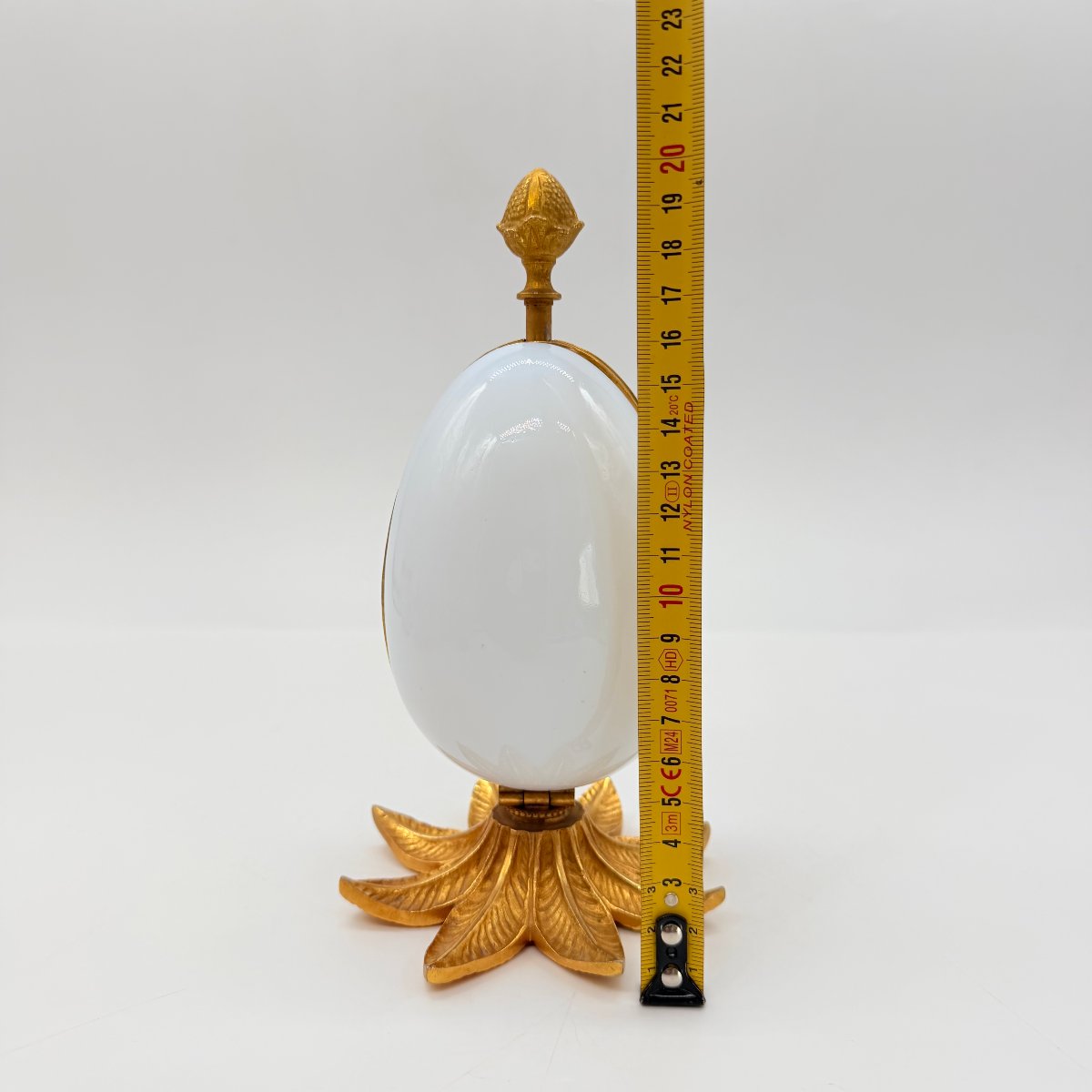 French Charles X / Restoration Period Gilt-bronze Mounted White Opaline Glass Egg-shaped Perfum-photo-4