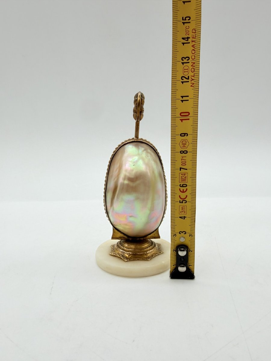 French 19th-century Mother-of-pearl Egg-shaped Perfume Caddy On Alabaster Base-photo-4
