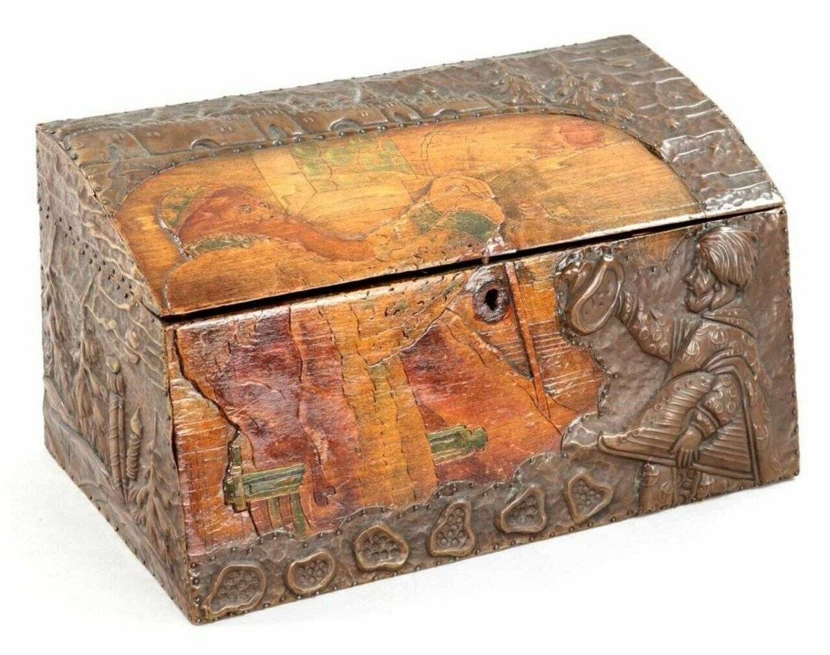 Antique Russian Wooden Abramtsevo Box With Basma