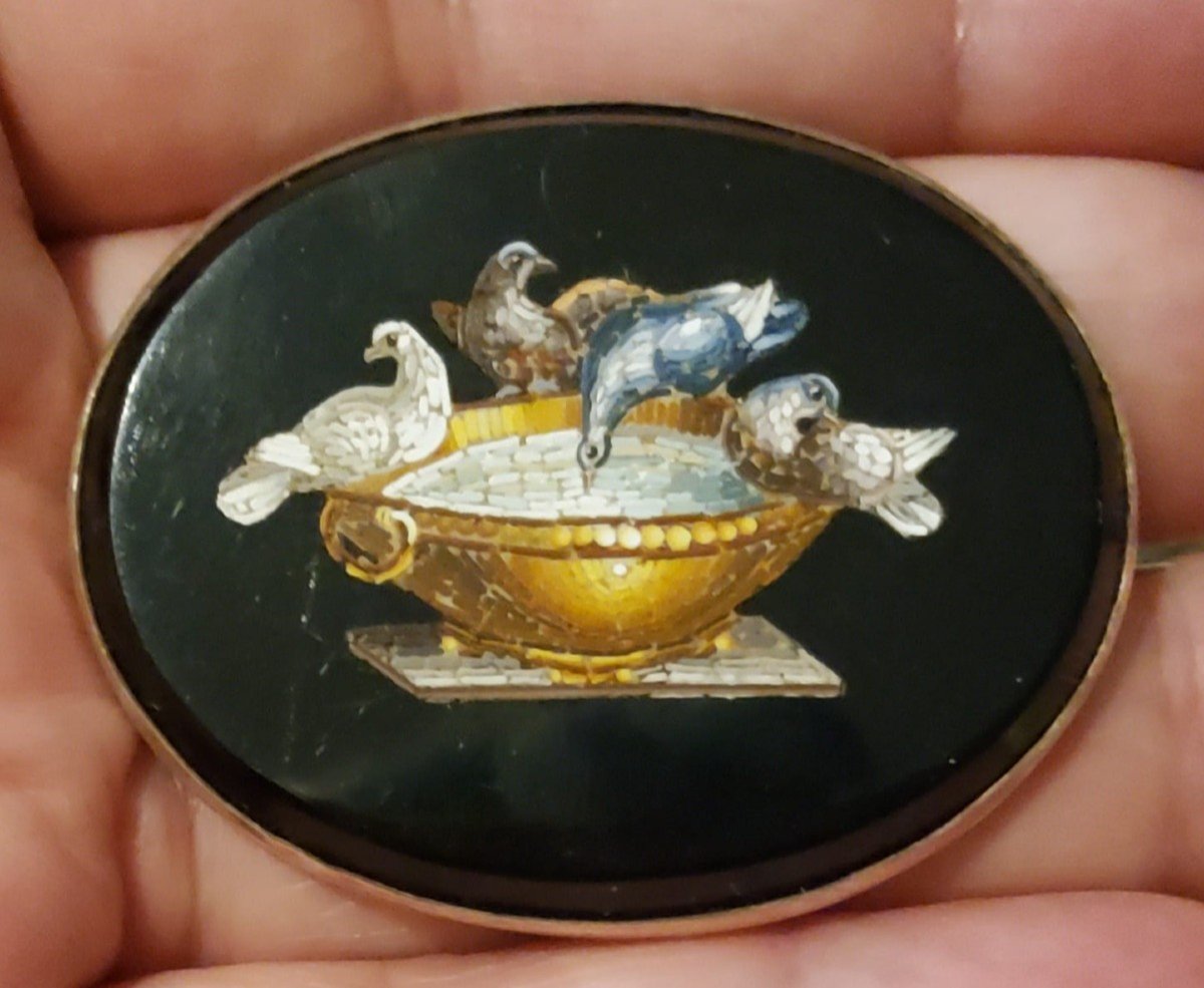 Old Brooch In Micromosaic Representing The Pliny's Doves (villa Adriana, Tivoli)