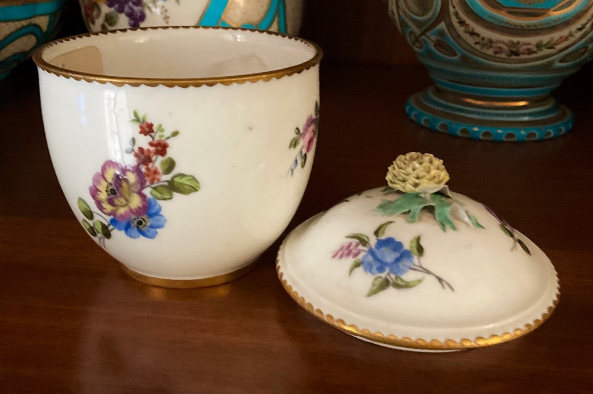 Vincennes (sèvres), 18th Century Porcelain Sugar Bowl Dutenda 1766 Christies-photo-4
