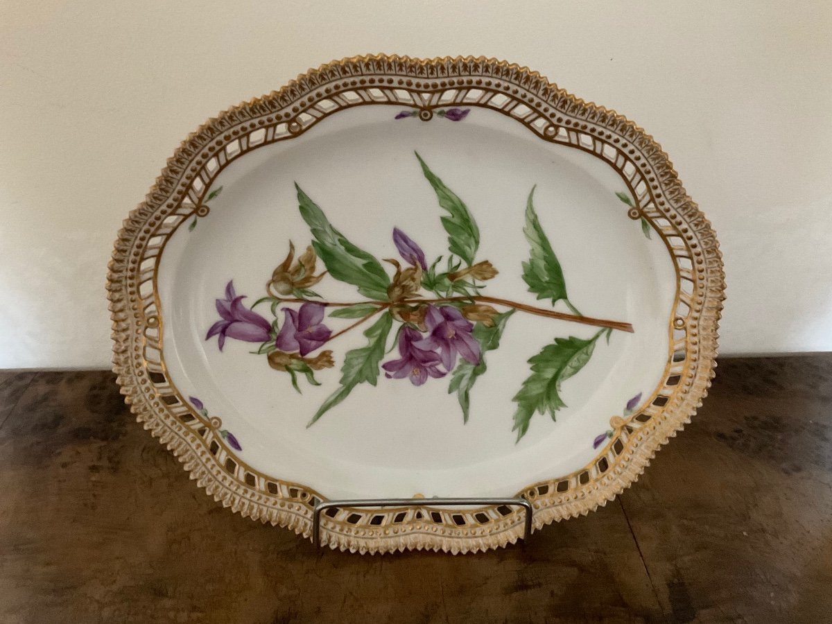 Royal Copenhagen Flora Danica Campanula Trachelium L Bellflower Oval Plate-photo-2
