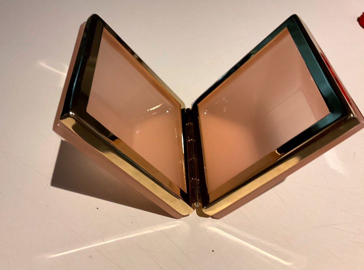 Coffret En Verre De Opaline  d'Albâtre Français De Forme Très Inhabituelle Rose Pâle-photo-4