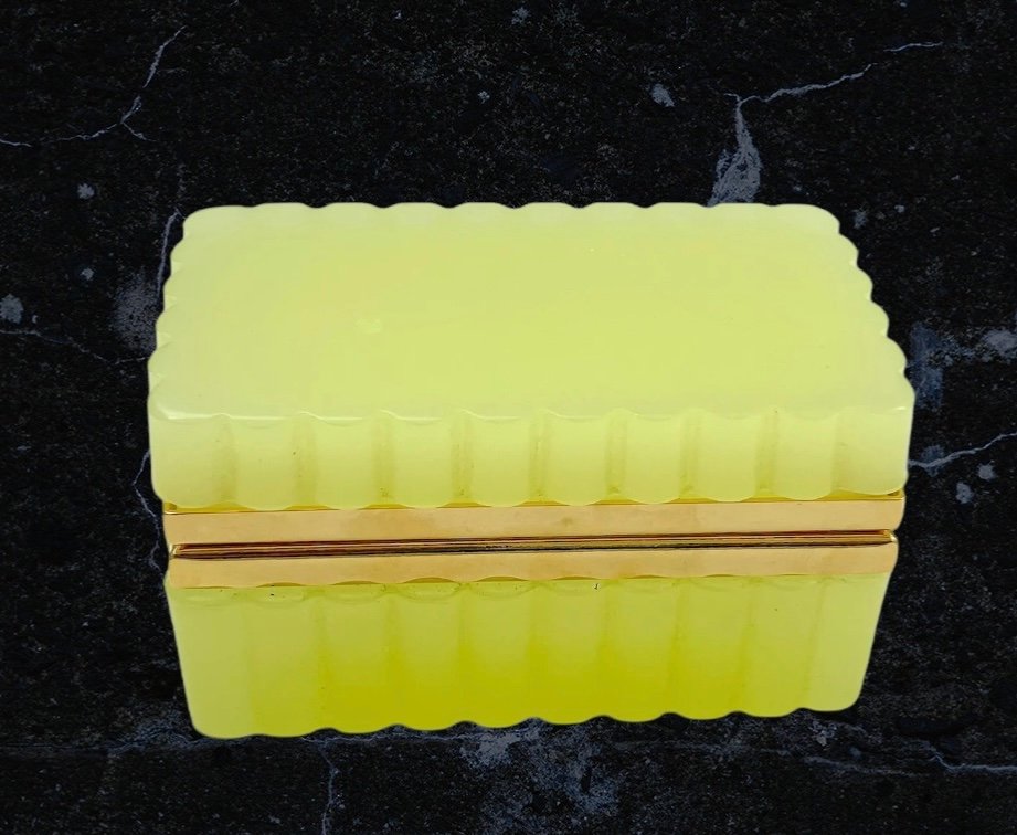 Coffret En Verre Jaune Opaline Ouraline  De France-photo-6