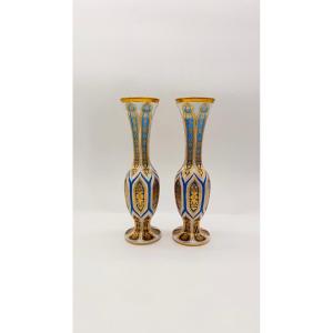 PAIRE DE VASES EN VERRE DE Opaline de Boheme Overlay TURQUOISE DORÉ À MOTIFS BÉMINIENS,XIXem